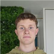 Propose aide aux devoirs ou cours particulier